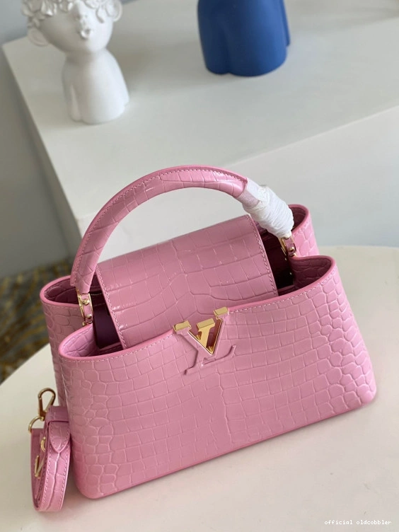 Official oldcobbler MM LOUIS VUITTON CAPUCINES 0803